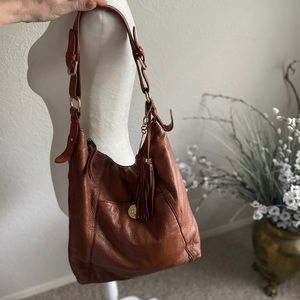 GUC Isaac Mizrahi Leather Hobo